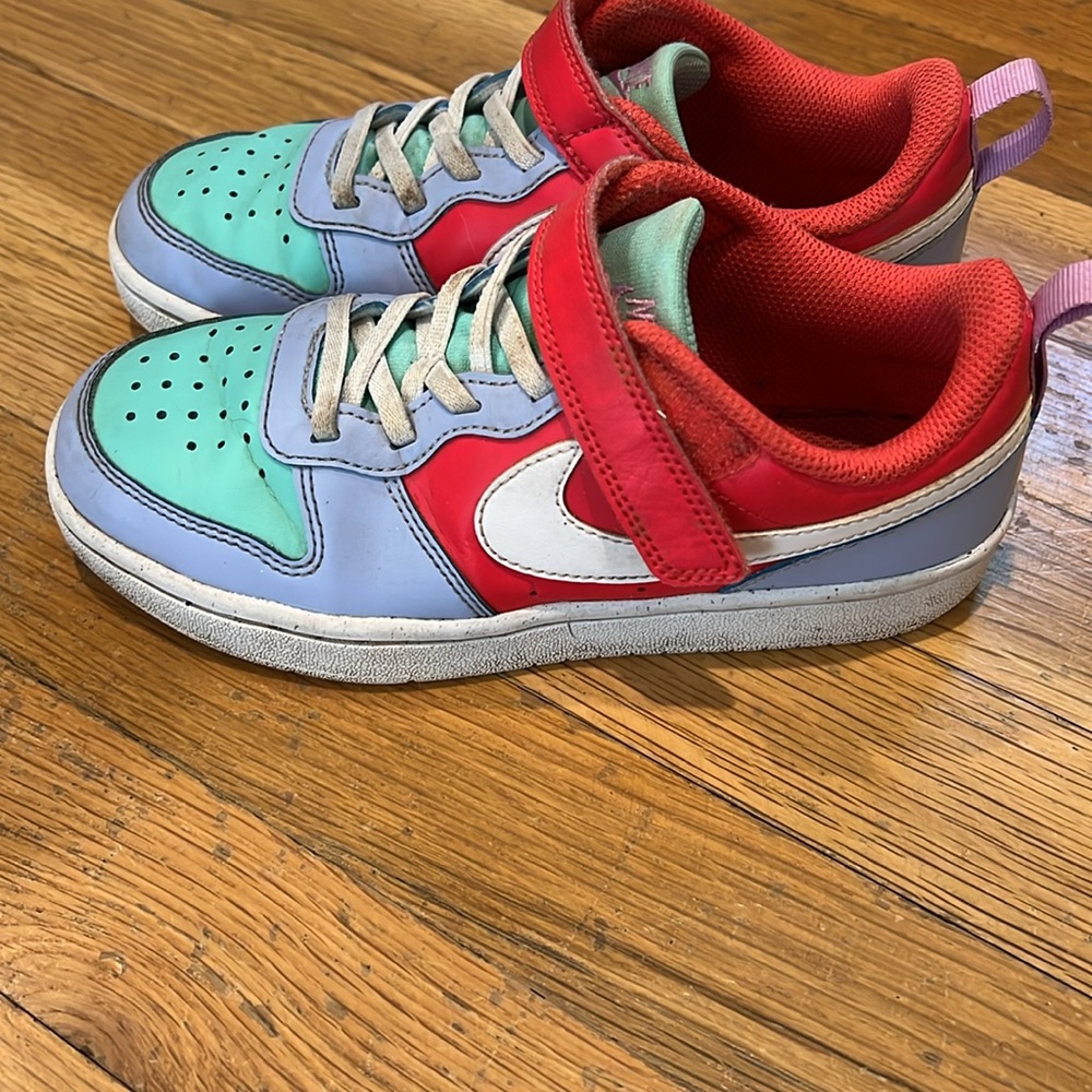 Nike Kids' Red and Light Blue Sneakers - Picture 2 of 8